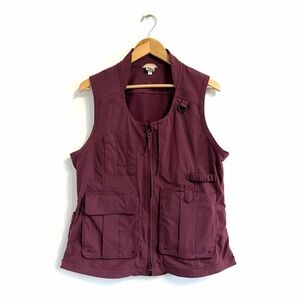 Duluth Heirloom Gardening Vest burgundy pockets quick dry outdoor wear